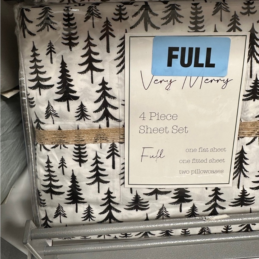 Very Merry 4 Piece Sheet Set - Black and White
